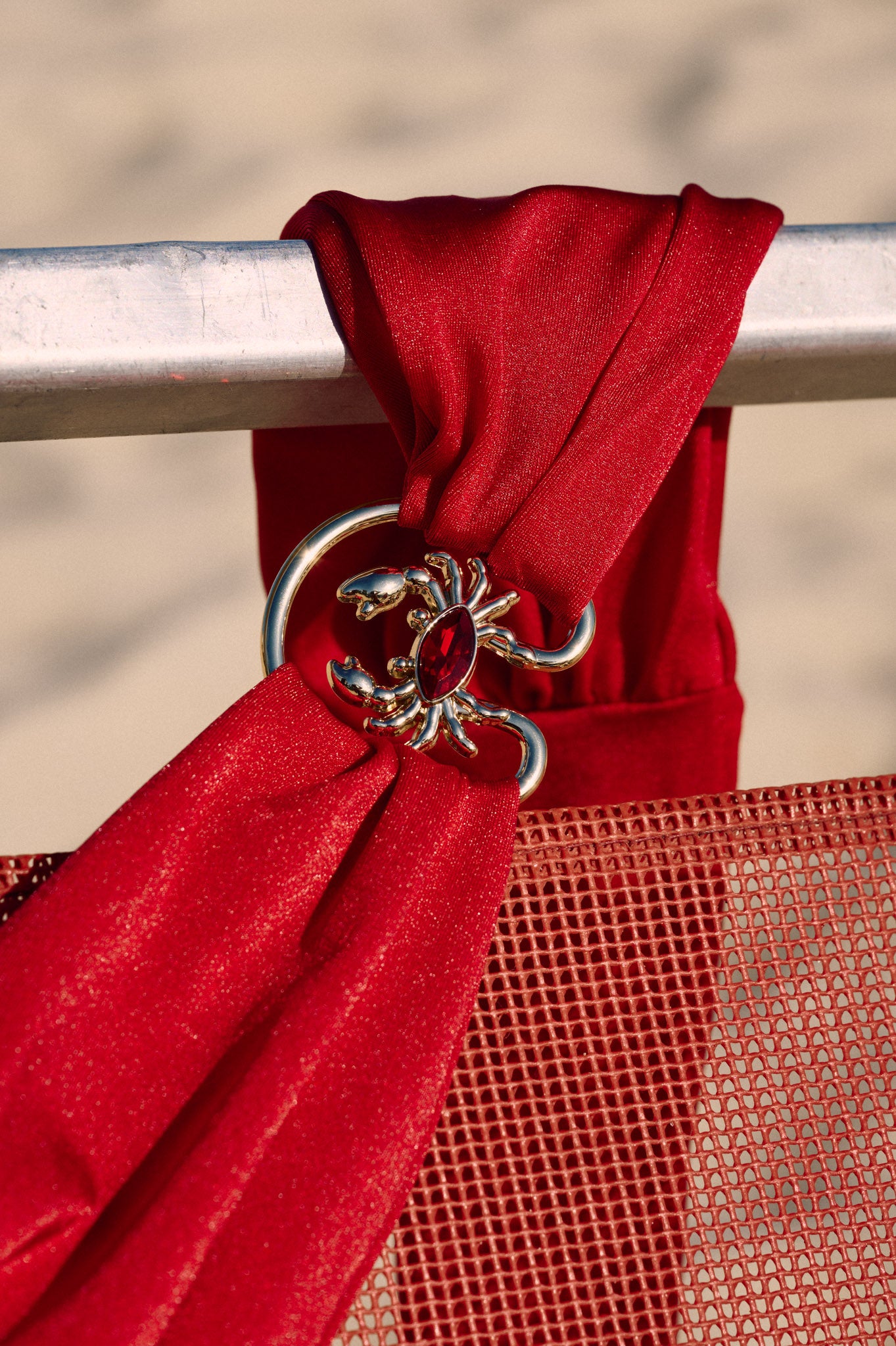 Haut Byblos | Scarlet